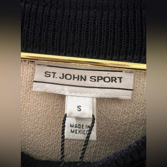 NWT St. John Sport Knit Dress, Wool Blend - Picture 6 of 7